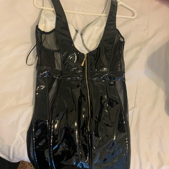 Fashion Nova latex/mesh dress - Picture 3 of 5